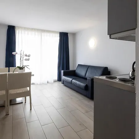 Lejlighedshotel Miami Park 3*