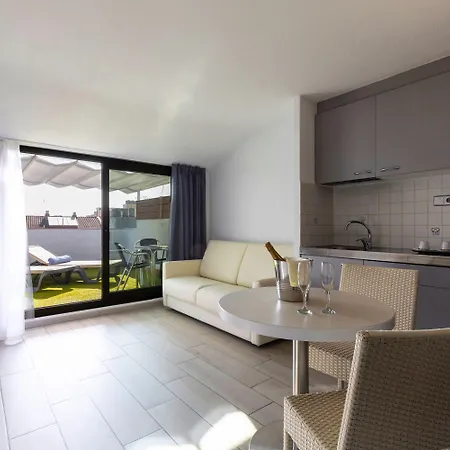 Miami Park מלון דירות