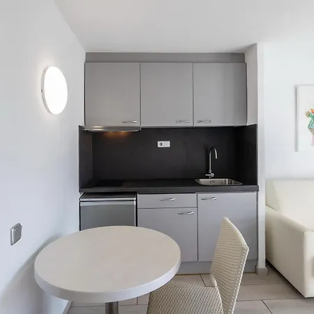 Miami Park Lejlighedshotel 4*