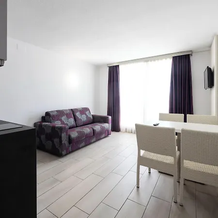Aparthotel Miami Park Calella
