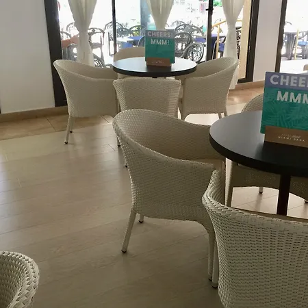 Aparthotel Miami Park 4*